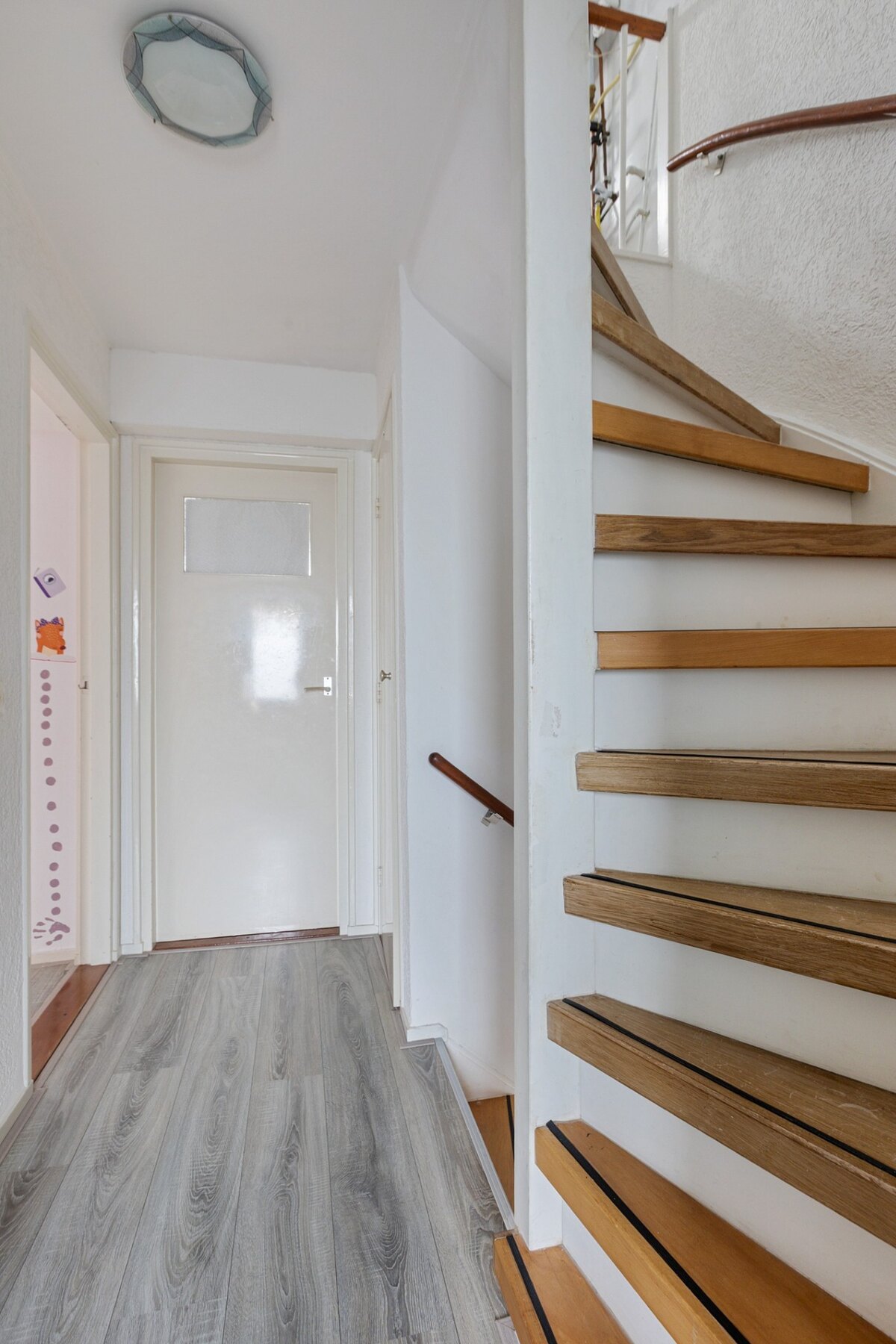 Escalera de roble