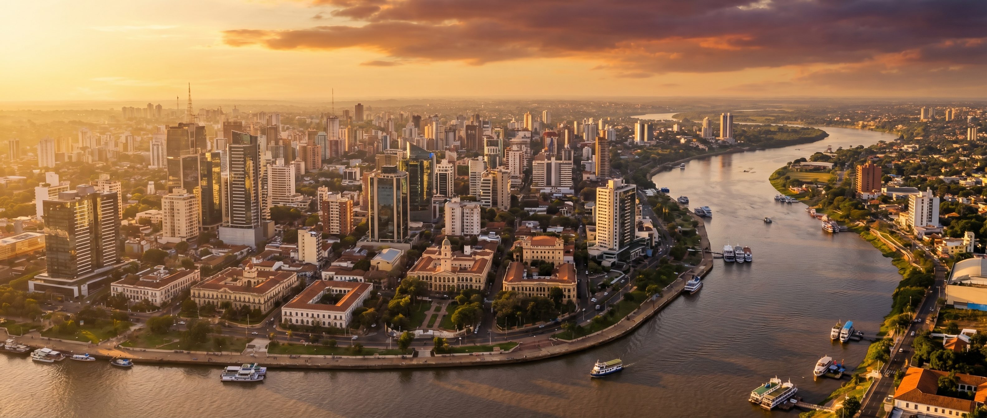 Asunción y el río Paraguay al atardecer
